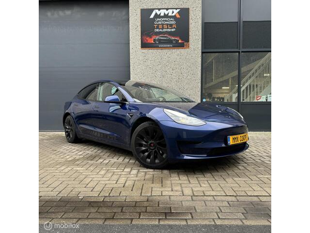 Tesla Model 3 Standard Range�+ MMX PACK + IAP + TREKHAAK