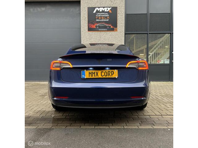 Tesla Model 3 Standard Range�+ MMX PACK + IAP + TREKHAAK