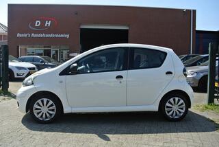Toyota Aygo 1.0-12V Cool airco inruil mogelijk nap