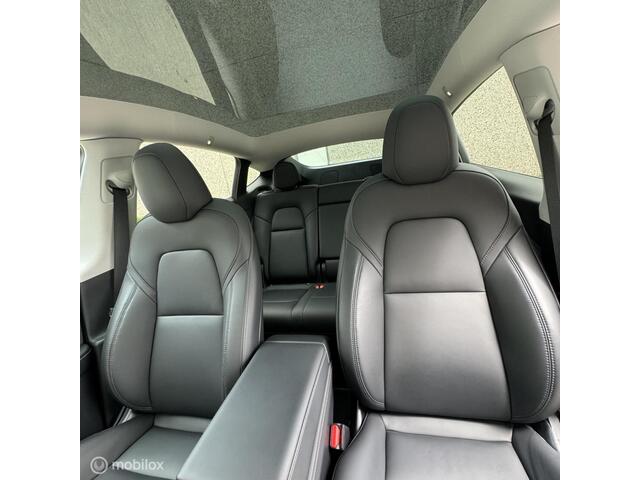 Tesla Model Y Long Range AWD + MMX PACK + IAP