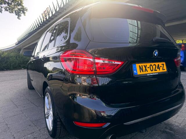 BMW 2-Serie GRAN TOURER 218i High Exec.