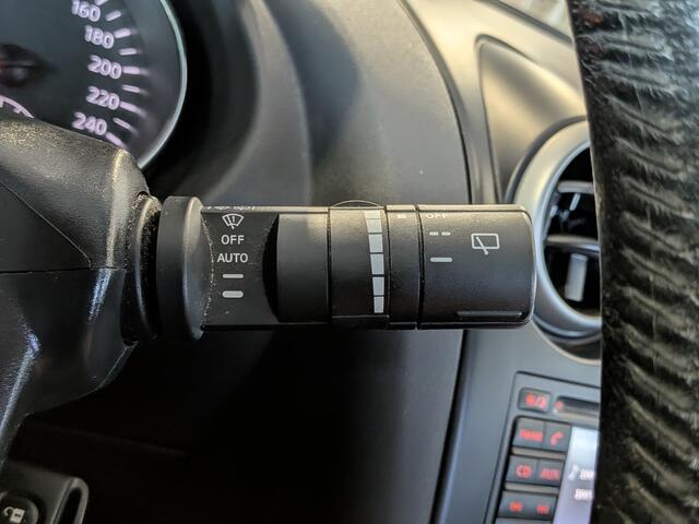 Nissan Qashqai 2.0 Connect Edition Automaat Airco, Cruise Control, Trekhaak, Stuurbekrachtiging