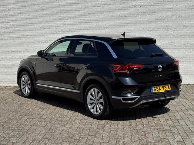 Volkswagen T-ROC 2.0 TSI 4Motion Sport Automaat Carplay Navi Trekhaak All-Seasonbanden