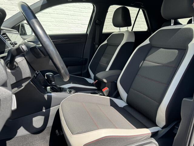 Volkswagen T-ROC 2.0 TSI 4Motion Sport Automaat Carplay Navi Trekhaak All-Seasonbanden