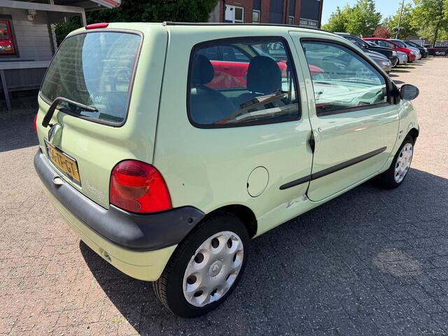 Renault Twingo 1.2-16V Emotion,AIRCO,7-2006,100248km,1495,-