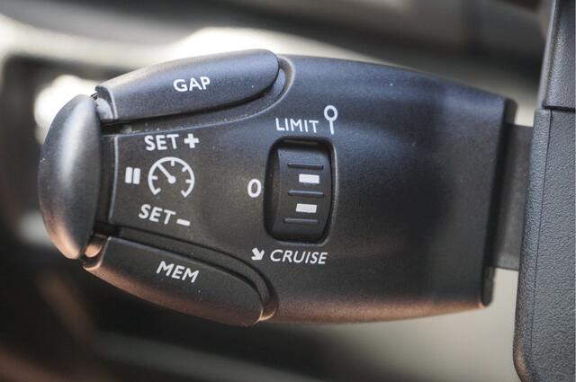 Citroen C5 Aircross 1.6 Plug-in Hybrid 225pk Shine + Camera/ LED/ 60km. elektrisch/ Schitterend/ Garantie