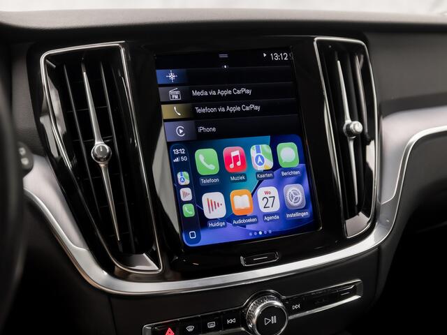 Volvo V60 2.0 B3 Sport 177Pk Automaat APPLE CARPLAY, GROOT NAVI, PARKEERSENSOREN, GETINT GLAS, SPORTSTOELEN, DAKRAILS ZWART, LED KOPLAMPEN, E APK, STAAT