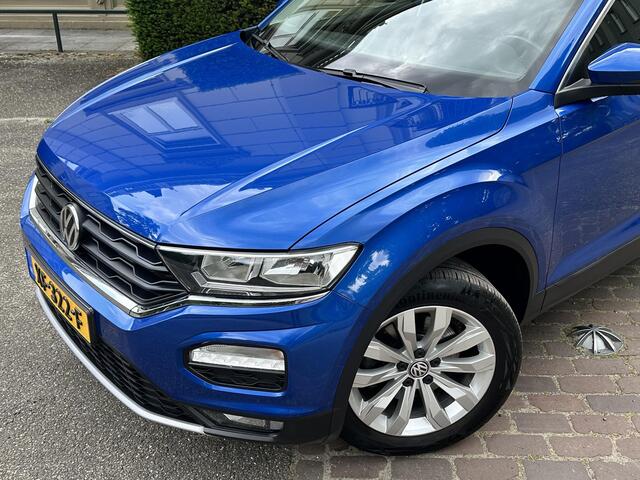 Volkswagen T-ROC 1.0 TSI Style TREKHAAK | BEATS | DIG DISPL | ADAPTIVE | ORG NL 2E EIGN