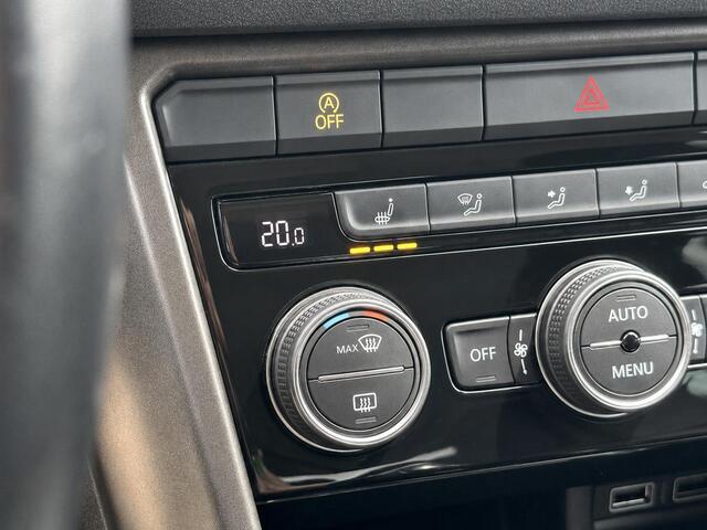 Volkswagen T-ROC 1.0 TSI Style TREKHAAK | BEATS | DIG DISPL | ADAPTIVE | ORG NL 2E EIGN