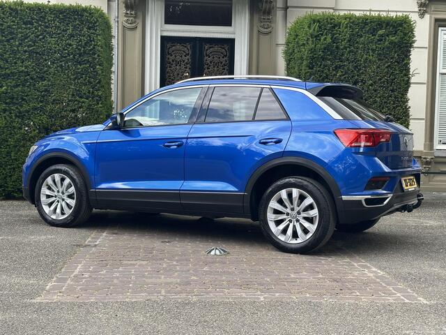 Volkswagen T-ROC 1.0 TSI Style TREKHAAK | BEATS | DIG DISPL | ADAPTIVE | ORG NL 2E EIGN