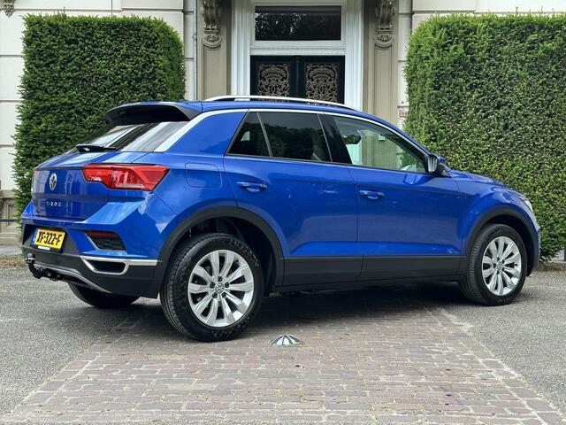 Volkswagen T-ROC 1.0 TSI Style TREKHAAK | BEATS | DIG DISPL | ADAPTIVE | ORG NL 2E EIGN