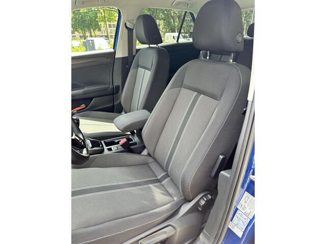 Volkswagen T-ROC 1.0 TSI Style TREKHAAK | BEATS | DIG DISPL | ADAPTIVE | ORG NL 2E EIGN