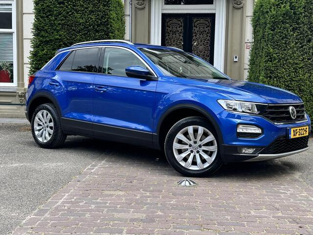 Volkswagen T-ROC 1.0 TSI Style TREKHAAK | BEATS | DIG DISPL | ADAPTIVE | ORG NL 2E EIGN