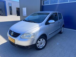 VOLKSWAGEN FOX 1.4 Trendline Airco zeer nette auto!!