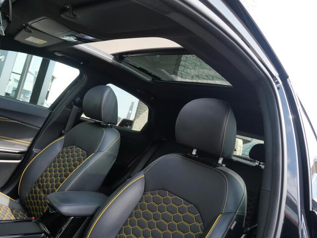 KIA Xceed 1.0 T-GDi DynamicPlusLine | Design Pack | Schuif-kanteldak | Cruise | Keyless | Navi | Carplay |