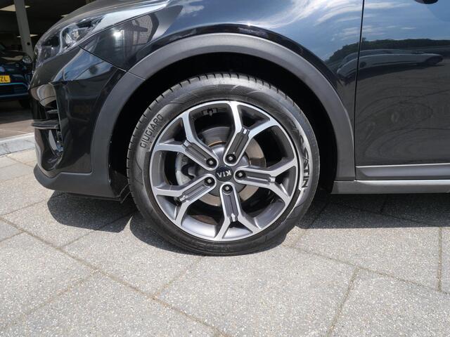 KIA Xceed 1.0 T-GDi DynamicPlusLine | Design Pack | Schuif-kanteldak | Cruise | Keyless | Navi | Carplay |
