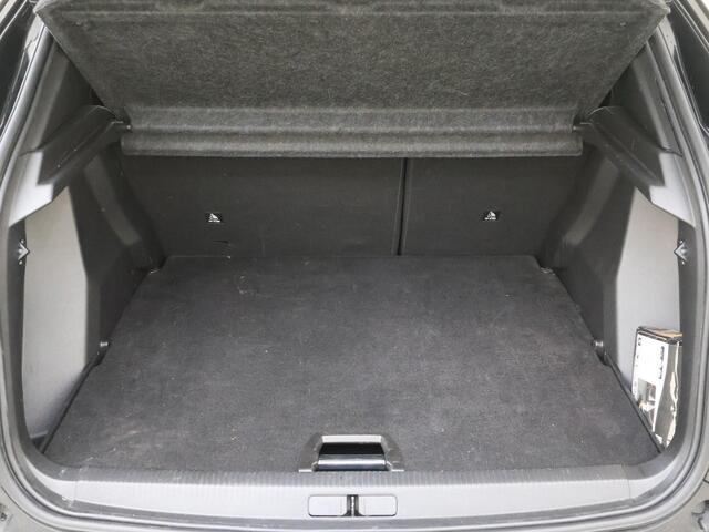 Peugeot 2008 1.2 Hybrid 145 Allure