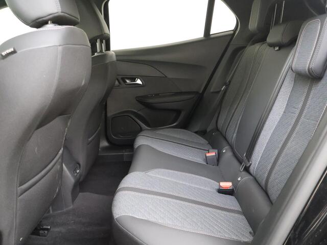 Peugeot 2008 1.2 Hybrid 145 Allure