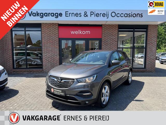 Opel Grandland X 1.2 Turbo Business Executive