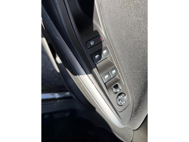 Opel Grandland X 1.2 Turbo Business Executive