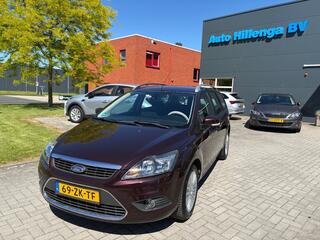 FORD FOCUS 1.6 TITANIUM