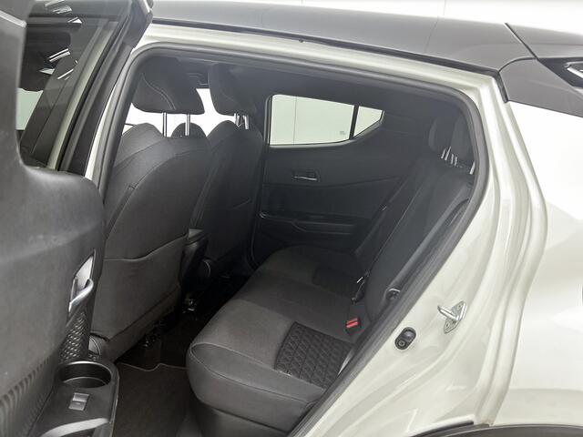 Toyota C-HR 1.8 Hybrid Bi-Tone | Stoelverwarming | Cruise Control |