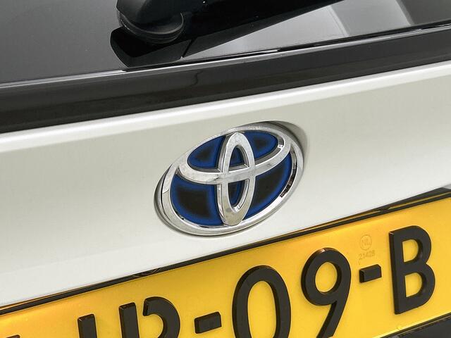 Toyota C-HR 1.8 Hybrid Bi-Tone | Stoelverwarming | Cruise Control |