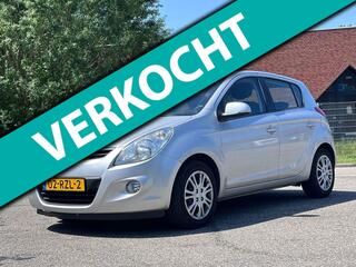 HYUNDAI I 20 1.2i i-Motion 5DR*Ijskoude airco*LM velgen*NAP*APK*Elektrische ramen*