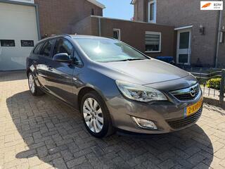 OPEL ASTRA Sports Tourer 1.4 Turbo Sport