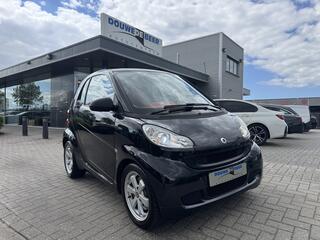 SMART FORTWO coup� 1.0 mhd Passion pano/dak, airco. cruise control, LM velgen