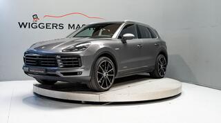 PORSCHE CAYENNE 3.0 E-HYBRID 462 PK, Luchtvering, Bose, 360 Camera, Head-up, 22 Inch, Trekhaak, Matrix