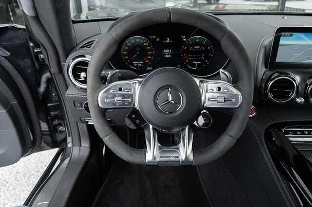 Mercedes-Benz AMG-GT C Rear Axle Ceramic Brakes Burmester Performance
