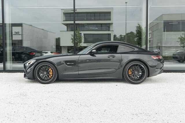 Mercedes-Benz AMG-GT C Rear Axle Ceramic Brakes Burmester Performance