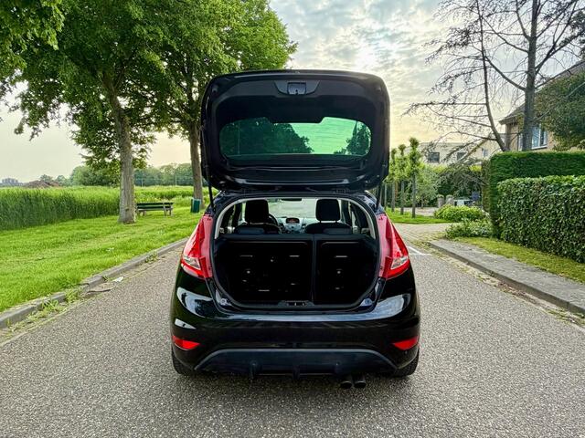 Ford Fiesta 1.25 Ghia - e APK