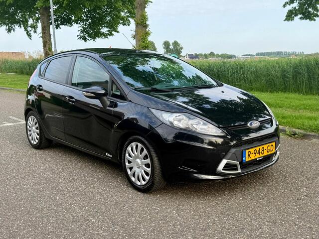 Ford Fiesta 1.25 Ghia - e APK
