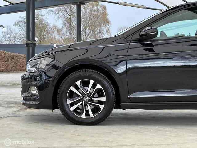 Volkswagen Polo 1.0 MPI IQ.DRIVE CARPLAY/CLIMA/BLIS/STL.VRW