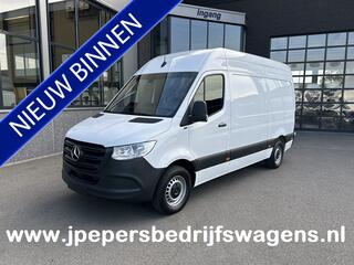 MERCEDES-BENZ SPRINTER 315 CDI L2 H2 RWD Pro MBUX / Trekhaak / Camera / Cruise control / Airco / 270 Graden achterdeuren