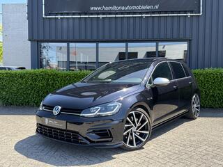 Volkswagen Golf VII