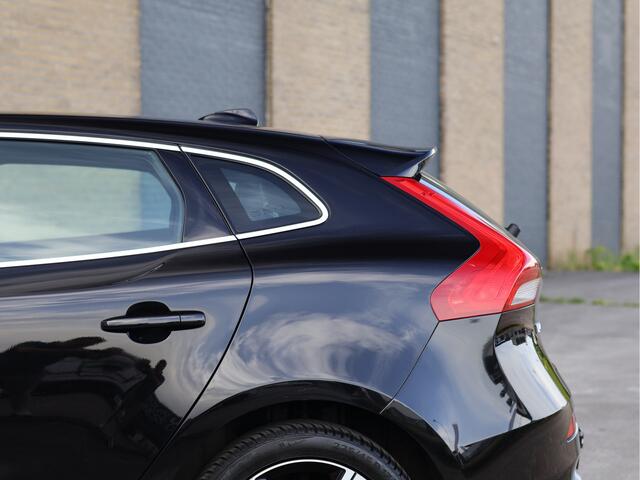 Volvo V40 2.0 T4 R-Design LED | Navi | Org. NL | Leder/Nubuck