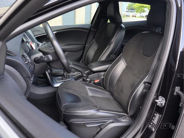 Volvo V40 2.0 T4 R-Design LED | Navi | Org. NL | Leder/Nubuck