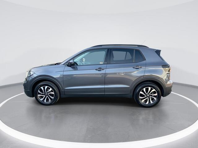 Volkswagen T-Cross 1.0TSI/110PK Life DSG � Apple/Android Car Play � Trekhaak � Camera + Parkeersensoren � Clima �