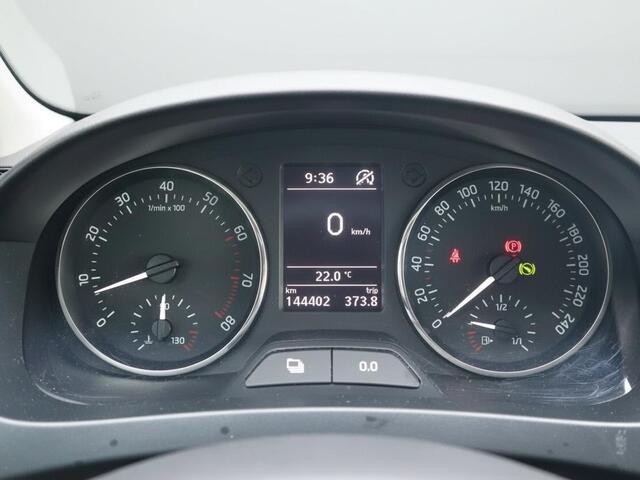Skoda Rapid 1.4 TSI Greentech Elegance | Airco | Cruise | Stoelverwarming |
