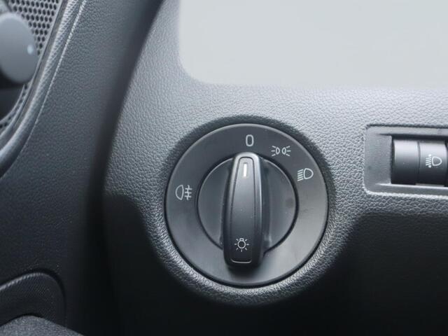Skoda Rapid 1.4 TSI Greentech Elegance | Airco | Cruise | Stoelverwarming |