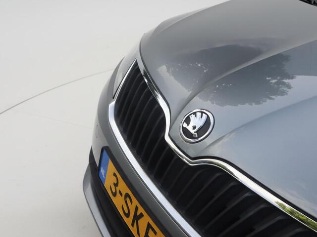 Skoda Rapid 1.4 TSI Greentech Elegance | Airco | Cruise | Stoelverwarming |