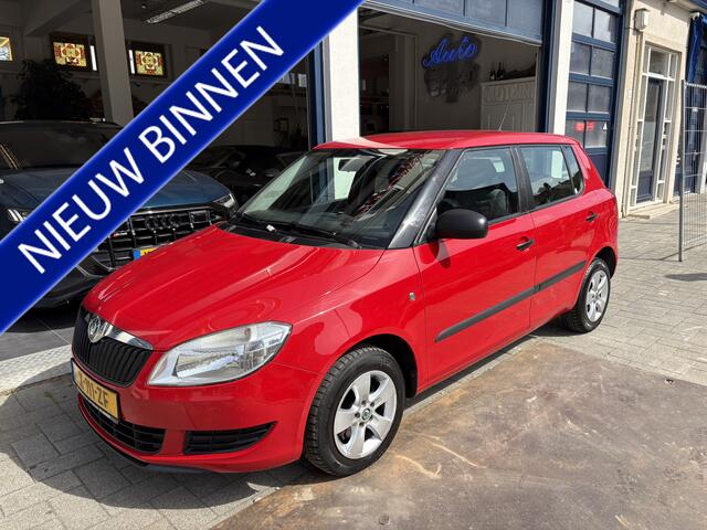 Skoda Fabia 1.4-16V Dynamic AIRCO/NW APK/LM VELGEN