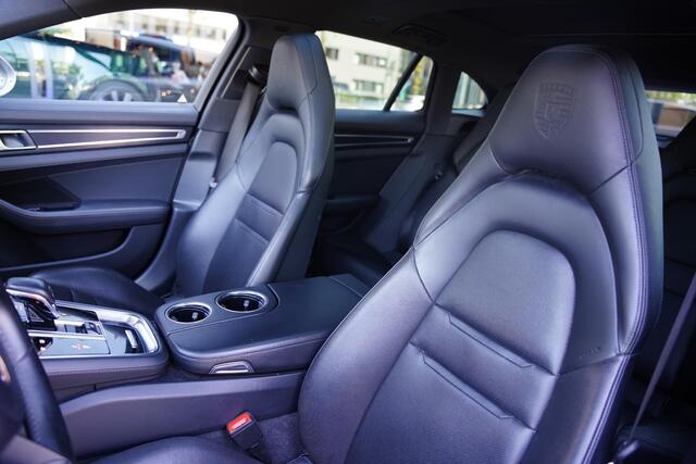 Porsche Panamera Sport Turismo 2.9 4S / Krijtgrijs / Sport Design / Sportuitlaat