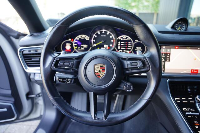 Porsche Panamera Sport Turismo 2.9 4S / Krijtgrijs / Sport Design / Sportuitlaat