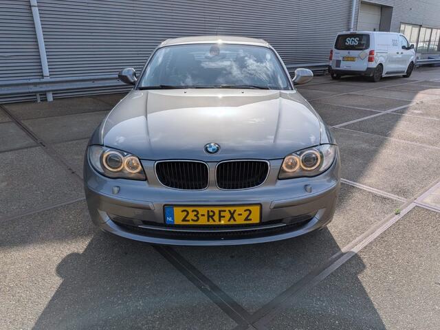 BMW 1-Serie 116i EffDyn. Ed. Business Line Ultimate Edition Leer, Trekhaak