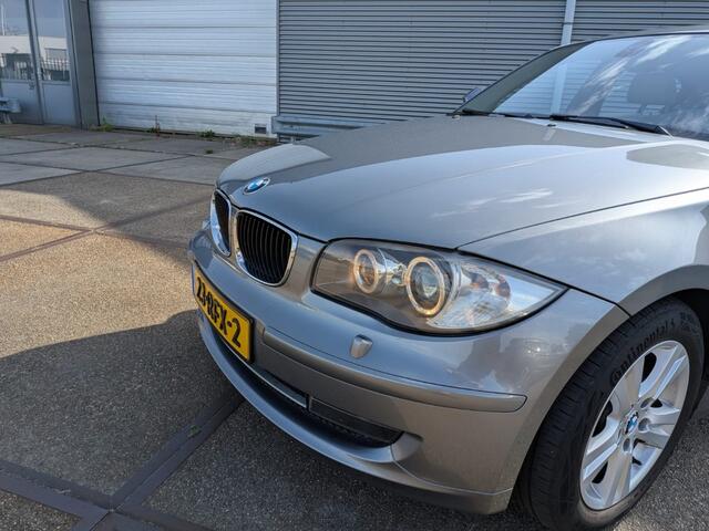 BMW 1-Serie 116i EffDyn. Ed. Business Line Ultimate Edition Leer, Trekhaak