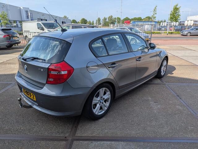 BMW 1-Serie 116i EffDyn. Ed. Business Line Ultimate Edition Leer, Trekhaak